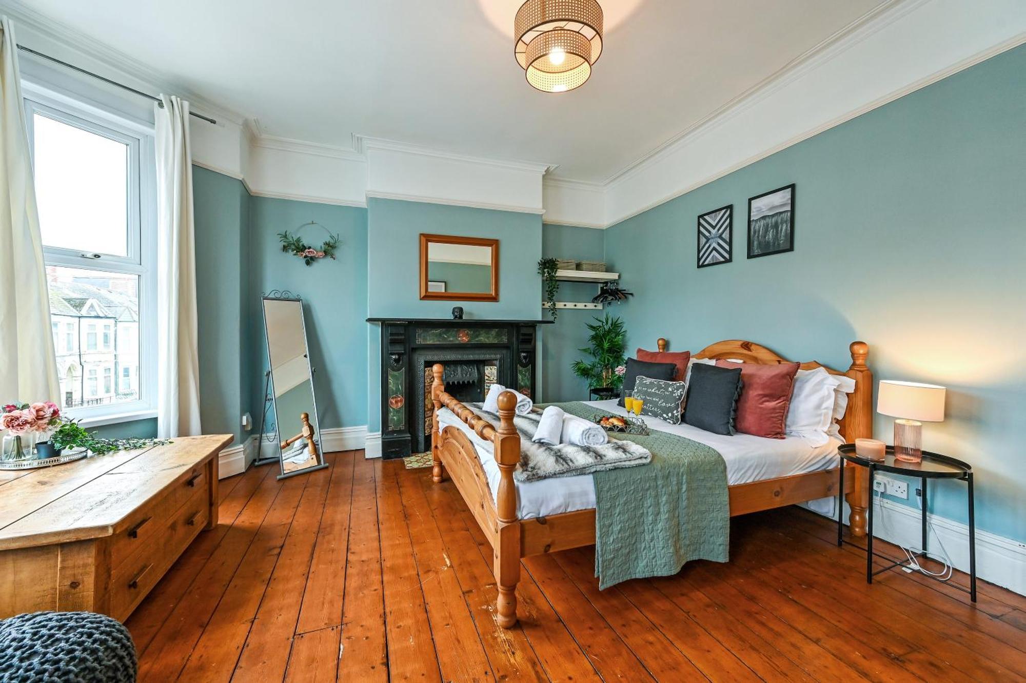 Villa Beautiful Townhouse, Great Location - Pet Friendly Cardiff Esterno foto