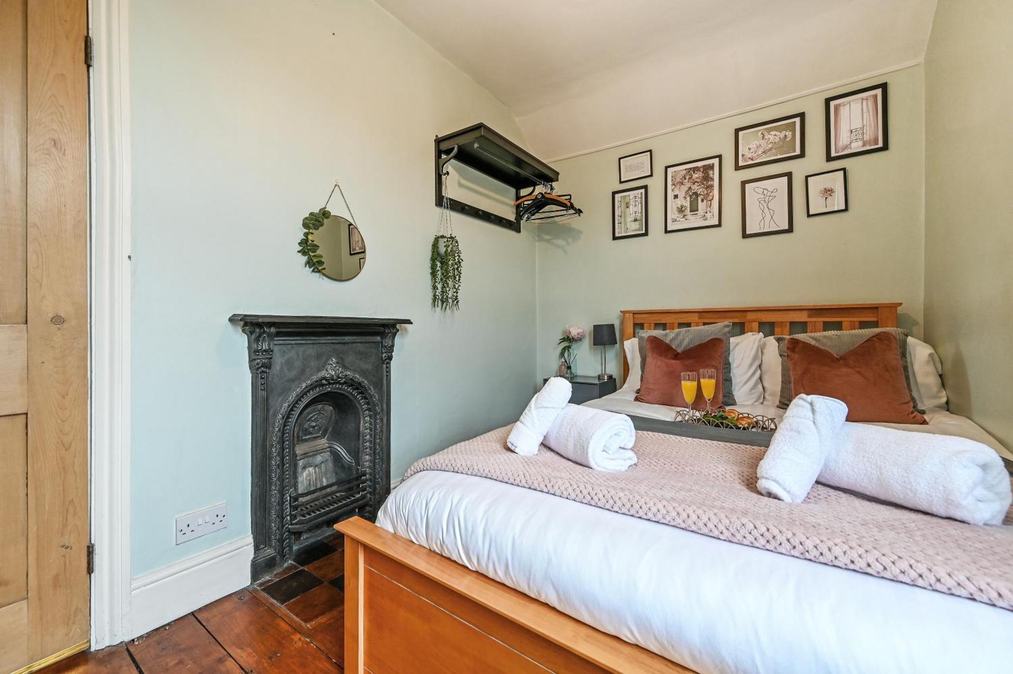 Villa Beautiful Townhouse, Great Location - Pet Friendly Cardiff Esterno foto