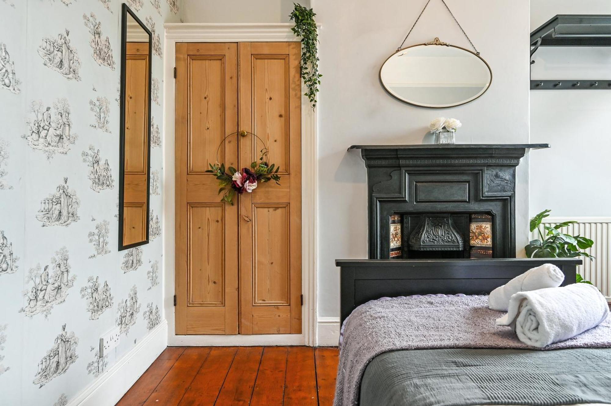 Villa Beautiful Townhouse, Great Location - Pet Friendly Cardiff Esterno foto