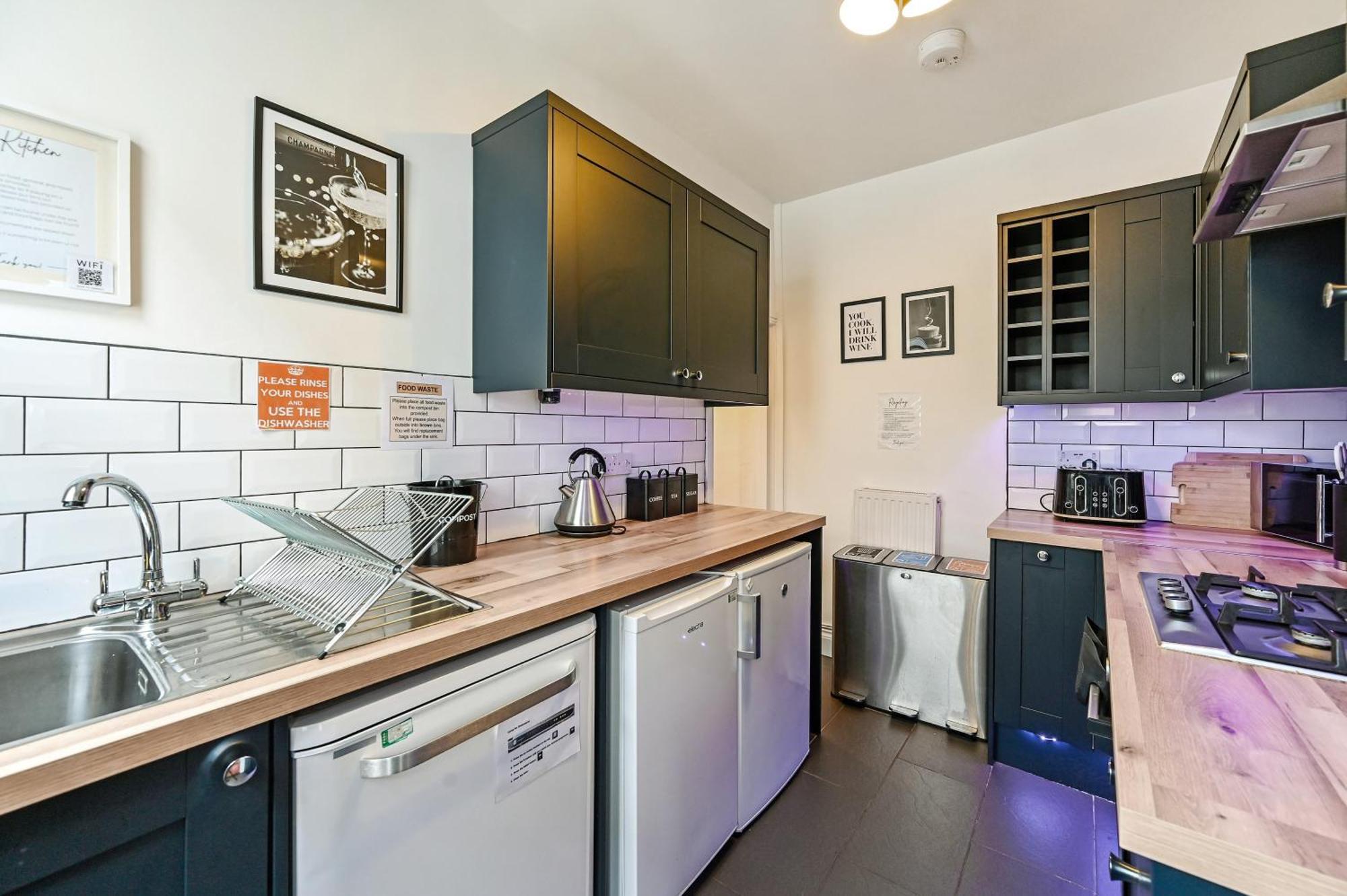 Villa Beautiful Townhouse, Great Location - Pet Friendly Cardiff Esterno foto